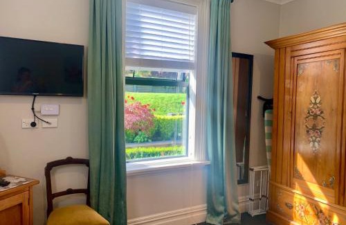 Kaikorai House | Roslyn Business Studio - 2 bedroom