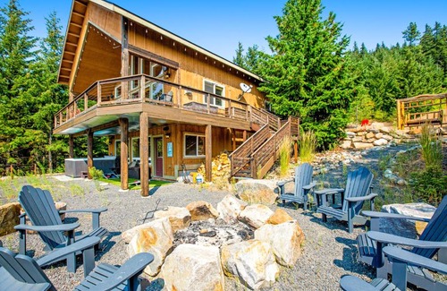 Ronald House | Roslyn Ridge Retreat