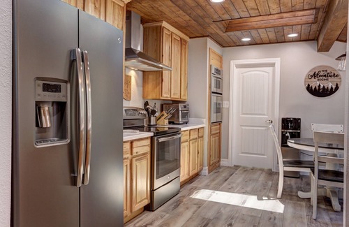 Payson Cabin | Rosscup Reserve | Secluded Cabin w/Spa & Deck!