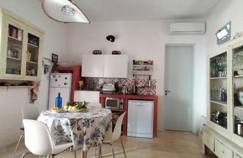 Spongano Apartment | Rosso in Corte - Salento - Corte dei Colori