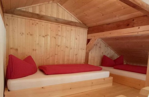 Stans House | Rossweid hut with a fantastic view