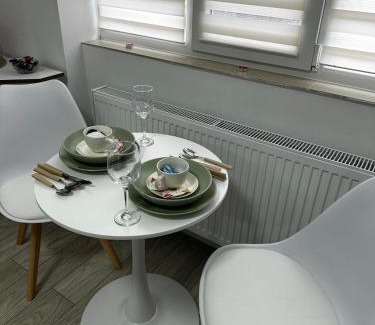 Onesti Apartment | Rosu Residence 2