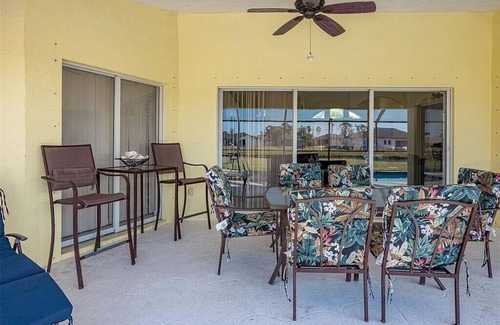 Broadmoor House | ROTONDA GEM Spacious 4-bedroom house with AC, WiFi in lovely Rotonda West