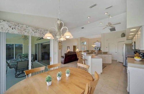Rotonda Heights House | Rotonda Palms - Amazing, Golf course, Pool, Spa, Convenient to everything!