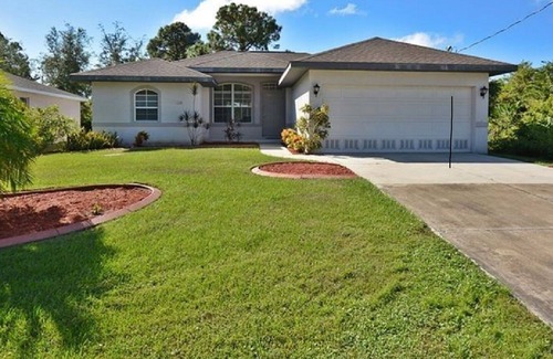 Rotonda Lakes House | Rotonda West Heated Pool Home