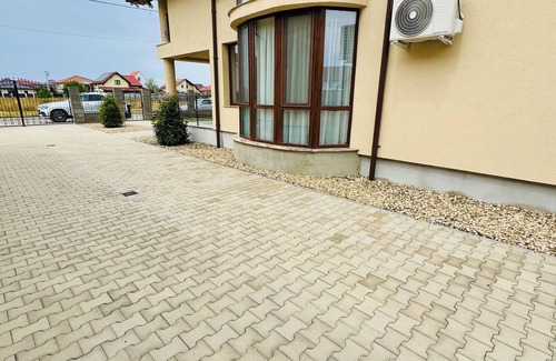 Vladimirescu Villa | Roua Residence