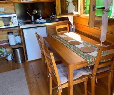 Cublac Ski Chalet | Roulotte au Domaine de la Moretie