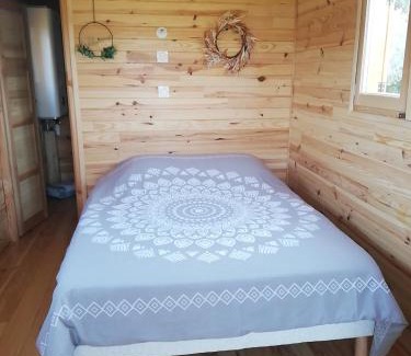 Fuveau Ski Chalet | Roulotte en bois