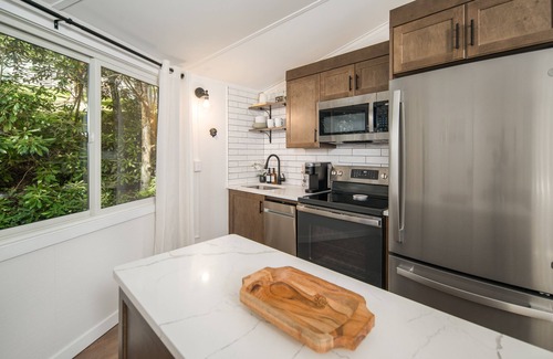 Banner Elk House | Round Cabin near Boone/Blowing Rock/Ski Slopes/Wineries/ASU/Hiking Trail