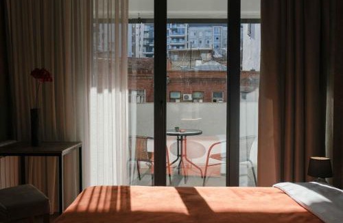 Vake Hotel | Round Garden Hotel