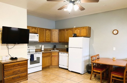 Pinetop Apartment | Roundhouse Resort