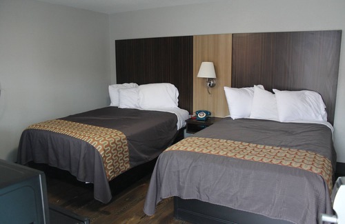 Tonawanda Hotel | Route 62 Motel