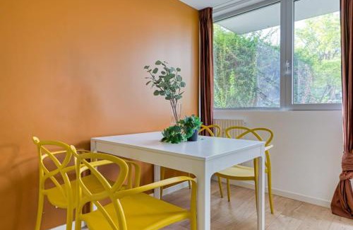 Centre Ville Rive Gauche Apartment | Roxane spacious 3-Bedroom Apartment with Terrace and Parking Just Steps