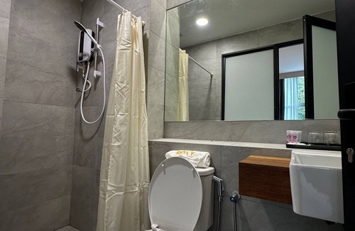 Kampung Melaban Hotel | Roxy Hotel Aiman