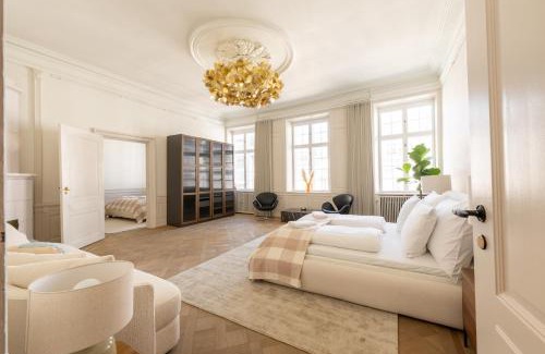 Indre By Apartment | Royal and Luxurious Manor Apartments