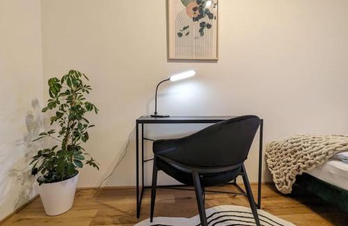 Hilbersdorf Apartment | Royal Apart Chemnitz 1 - Terrasse nahe Zeisigwald