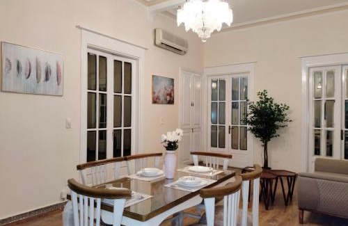 Downtown Cairo Apartment | Royal Apartment in Talaat Harb Downtown Cairo