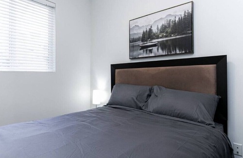 Colwood Apartment | Royal Bay's Perfect Suite