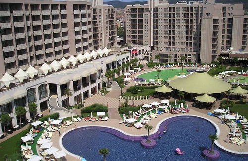 Sunny Beach Apartment | Royal Beach Apartment 5* complex in the centre of Sunny Beach with free Wi-Fi
