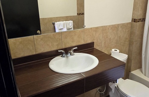 Redford Hotel | Royal Budget Inn