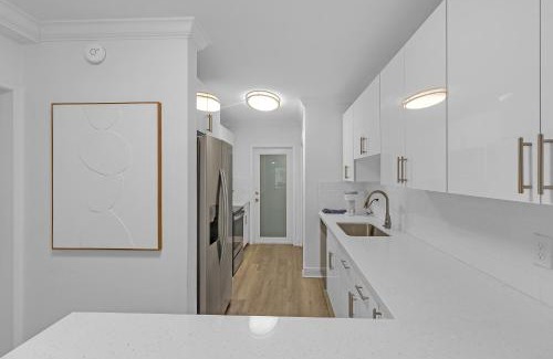 Boca Raton Apartment | Royal Colonial