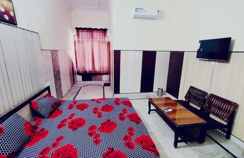 Amritsar Bed & Breakfast | Royal estate villa