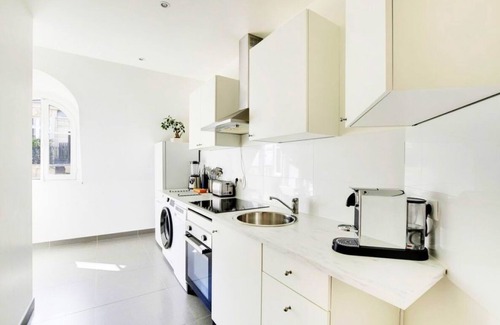 Faubourg-du-Roule Apartment | ROYAL MONCEAU - HOCHE