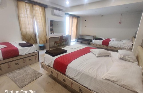 Ambur Hotel | Royal Mughal