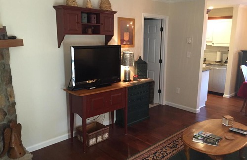 Blowing Rock Apartment | Royal Oak 111 Condo
