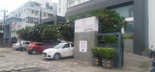 Vadodara Hotel | Royal Orchid Central Vadodara