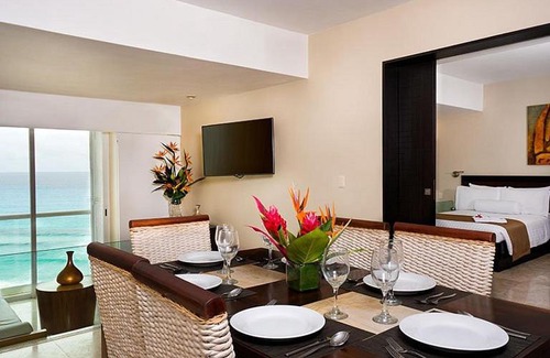 Punta Cancun Apartment | Royal Residence