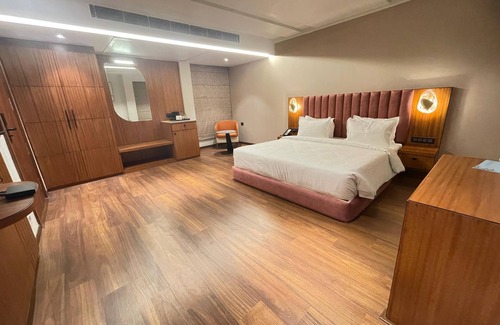 Belagavi Hotel | Royal Ritis