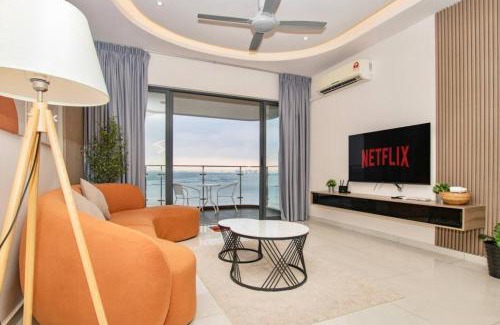 Central District Apartment | Royal Strand Country Garden Danga Bay