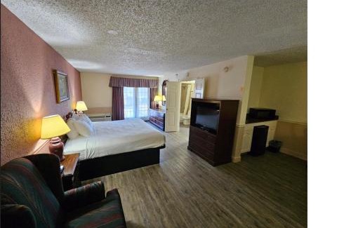 Lobdell/Woodale Hotel | Royal Suites Baton Rouge near LSU and Airport