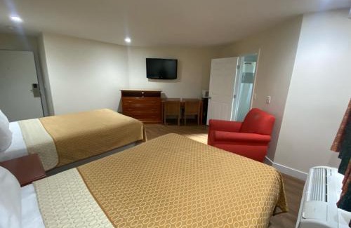 Whittier Hotel | Royale Inn Motel