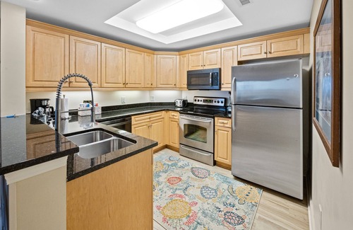 Arcadian Shores Condo | Royale Palms 1004 Elegant Oceanview w/Pool & Beach
