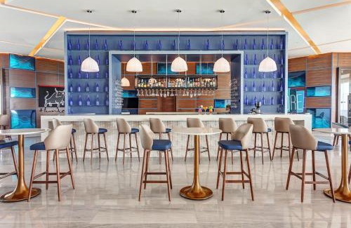 Punta Cancun Resort | Royalton CHIC Cancun, An Autograph Collection All-Inclusive Resort - Adults Only