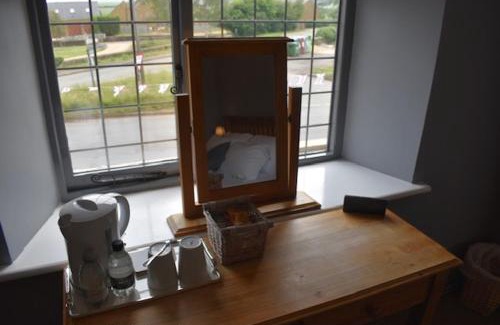 Milcombe Hotel | Ru's Inn at the Horse and Groom