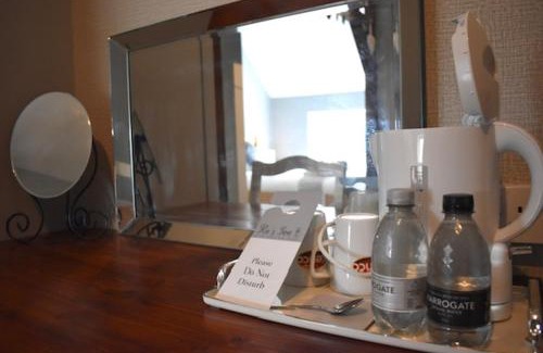 Milcombe Hotel | Ru's Inn at the Horse and Groom