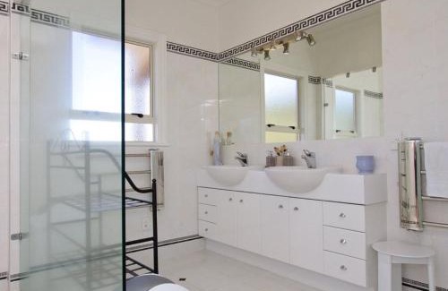 Hamilton Bed & Breakfast | Rua Resort