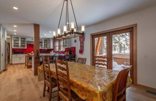 McKinney Estates House | Rubicon Adventure Lodge in Tahoma