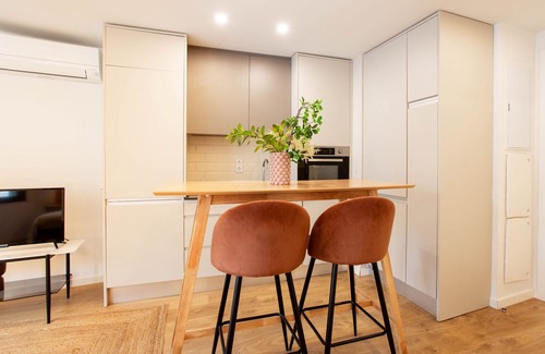 Ciudad Lineal Apartment | Rubik VII apartment in Madrid