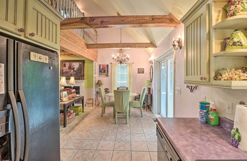 Boswell Cottage | Ruby’s Landing Cottage w/Deck & White River Views