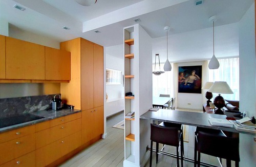 Saint-Thomas-d'Aquin Apartment | Rue de l'Université - Paris 7 - 407036