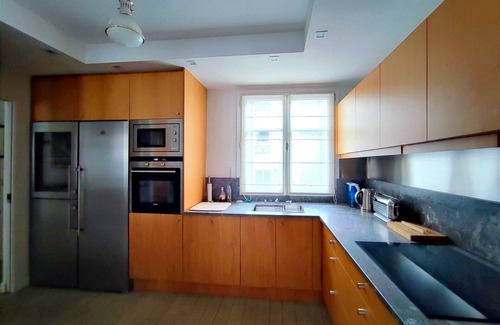 Saint-Thomas-d'Aquin Apartment | Rue de l'Université - Paris 7 - 407036