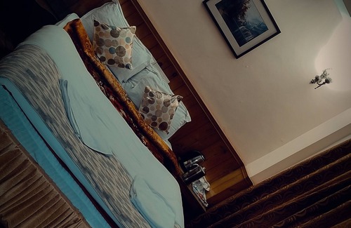 Mangan Hotel | Rufina Norling Zimkhang