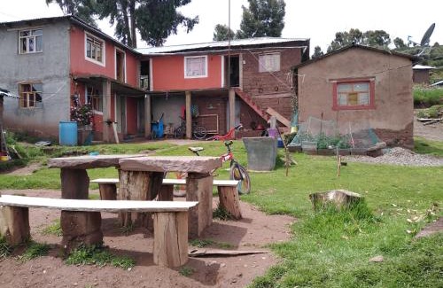 Llachon Hotel | Rufino y Lucrecia MUNAY TIKA WASI Posada Oha