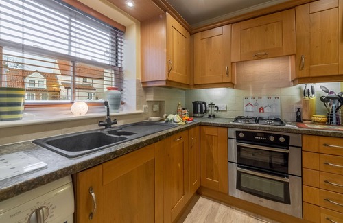 Dersingham Apartment | Rufus Cottage is an attractive character carrstone property