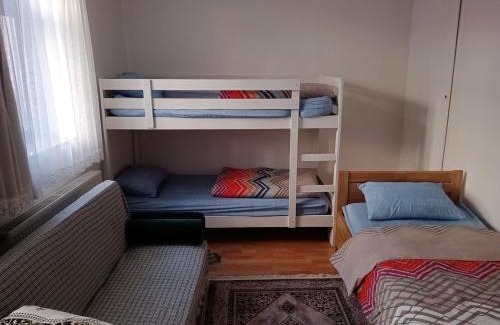 Biebrich Apartment | Ruhig gelegene Wohnung Am Schlosspark