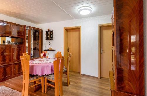 Gittersee Apartment | Ruhige Gartenwohnung in Dresden, cleaning included